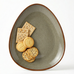Load image into Gallery viewer, Triangular Serving Platter